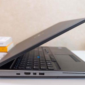 Dell Precision 7520 i7