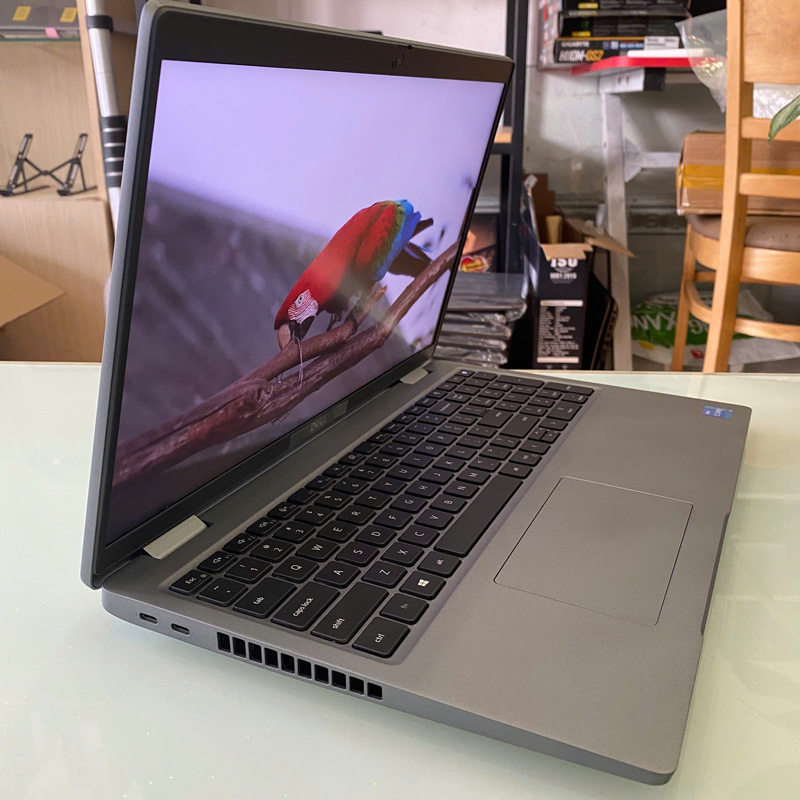 Dell Latitude 5520 Dell Latitude 5520